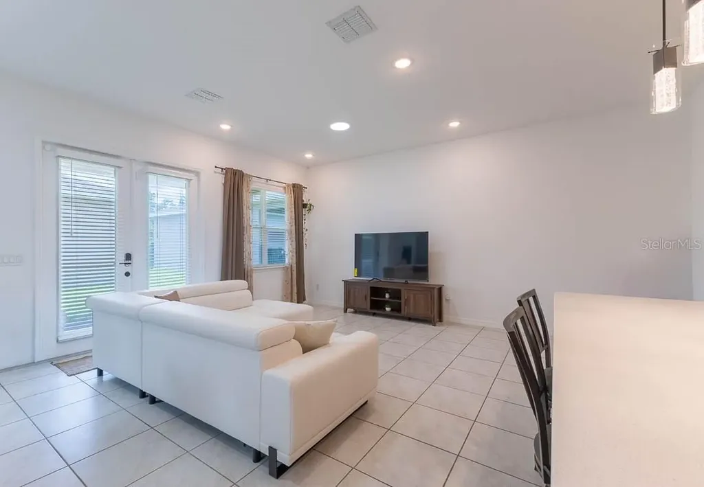 716 Moca Lane Debary FL 32713