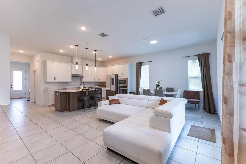 716 Moca Lane Debary FL 32713