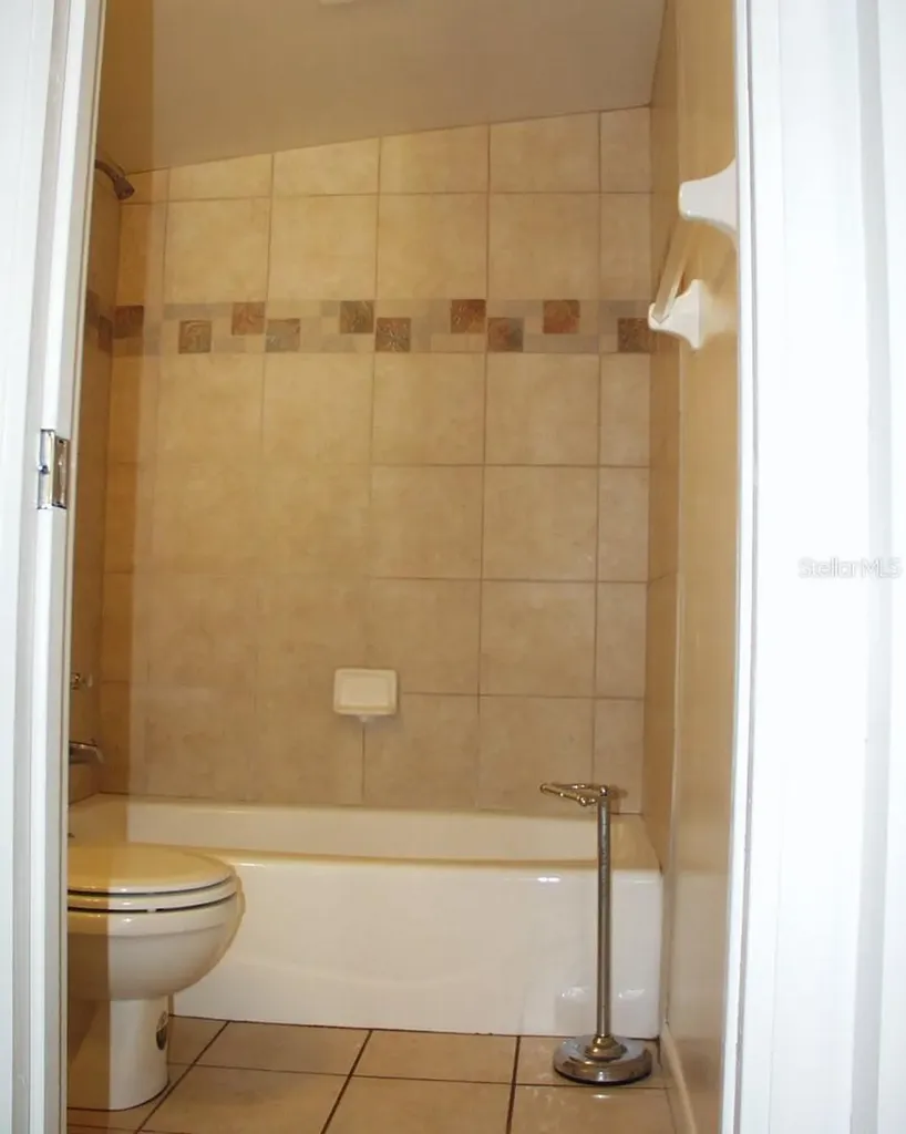 621 NW 36th Drive Gainesville FL 32607