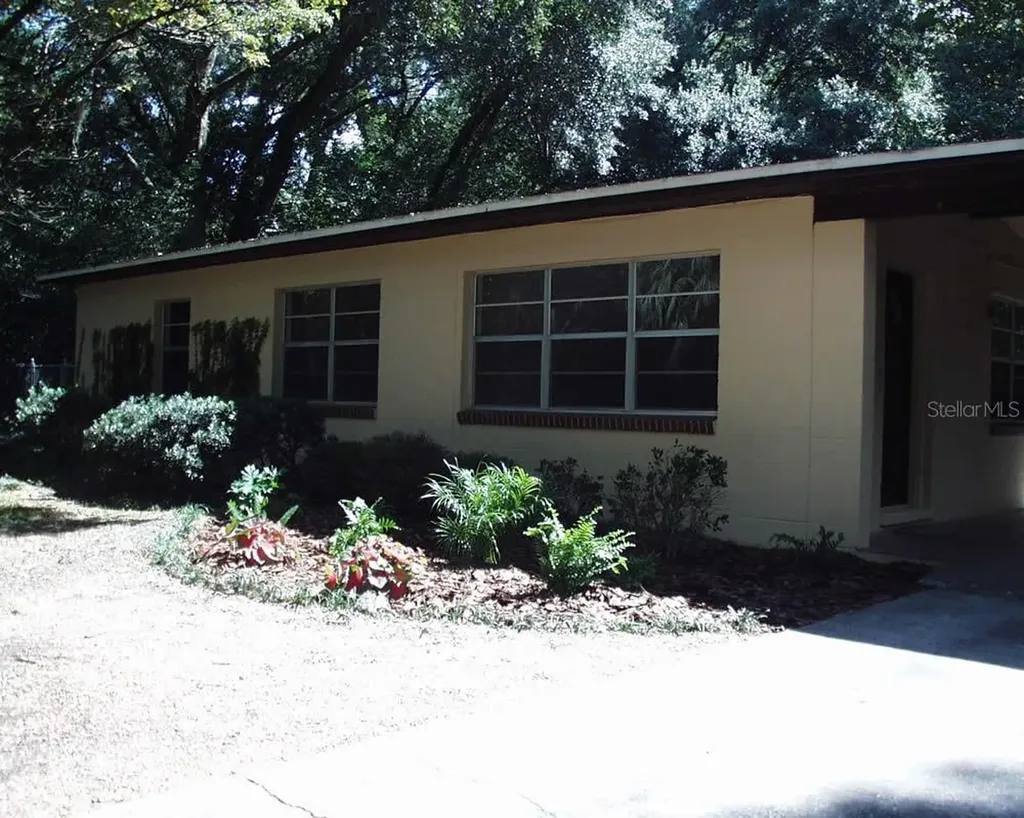 621 NW 36th Drive Gainesville FL 32607