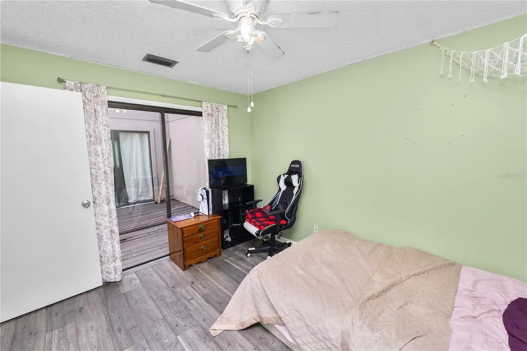 2009 Helm Lane Valrico FL 33594