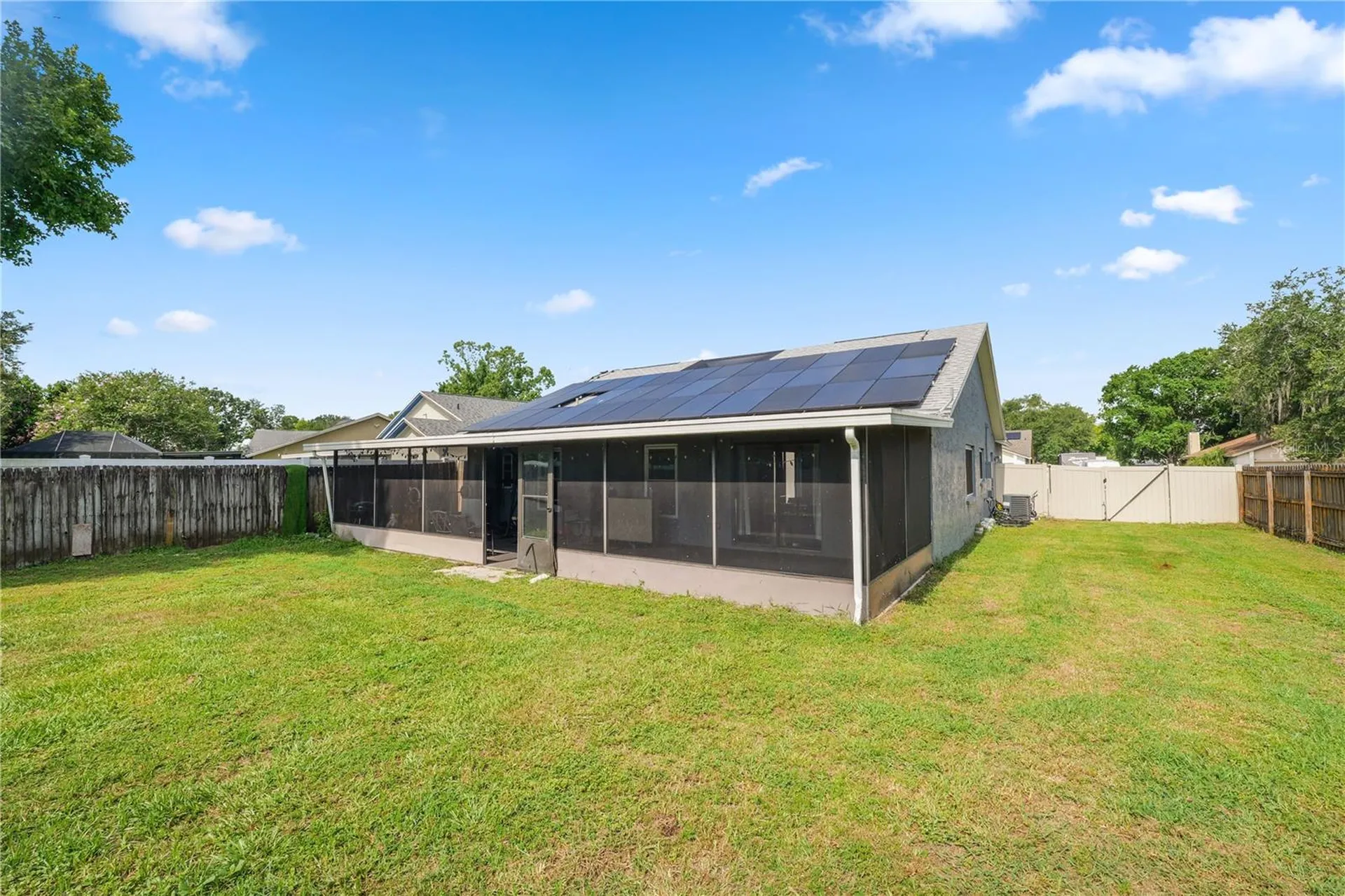 2009 Helm Lane Valrico FL 33594