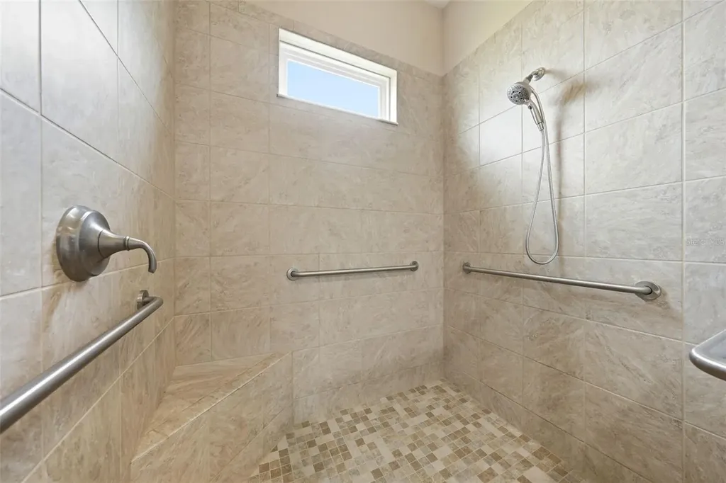 5011 Belted Kingfisher Drive Oxford FL 34484