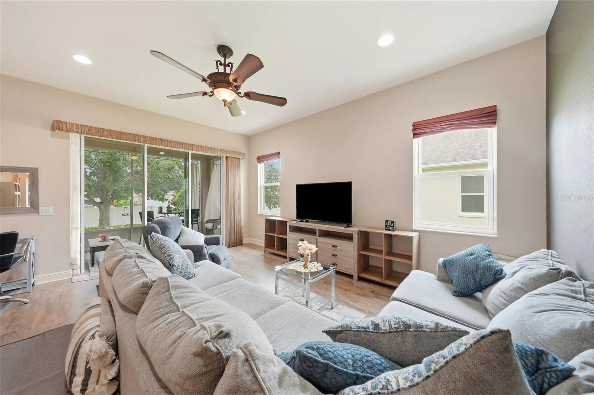 5011 Belted Kingfisher Drive Oxford FL 34484
