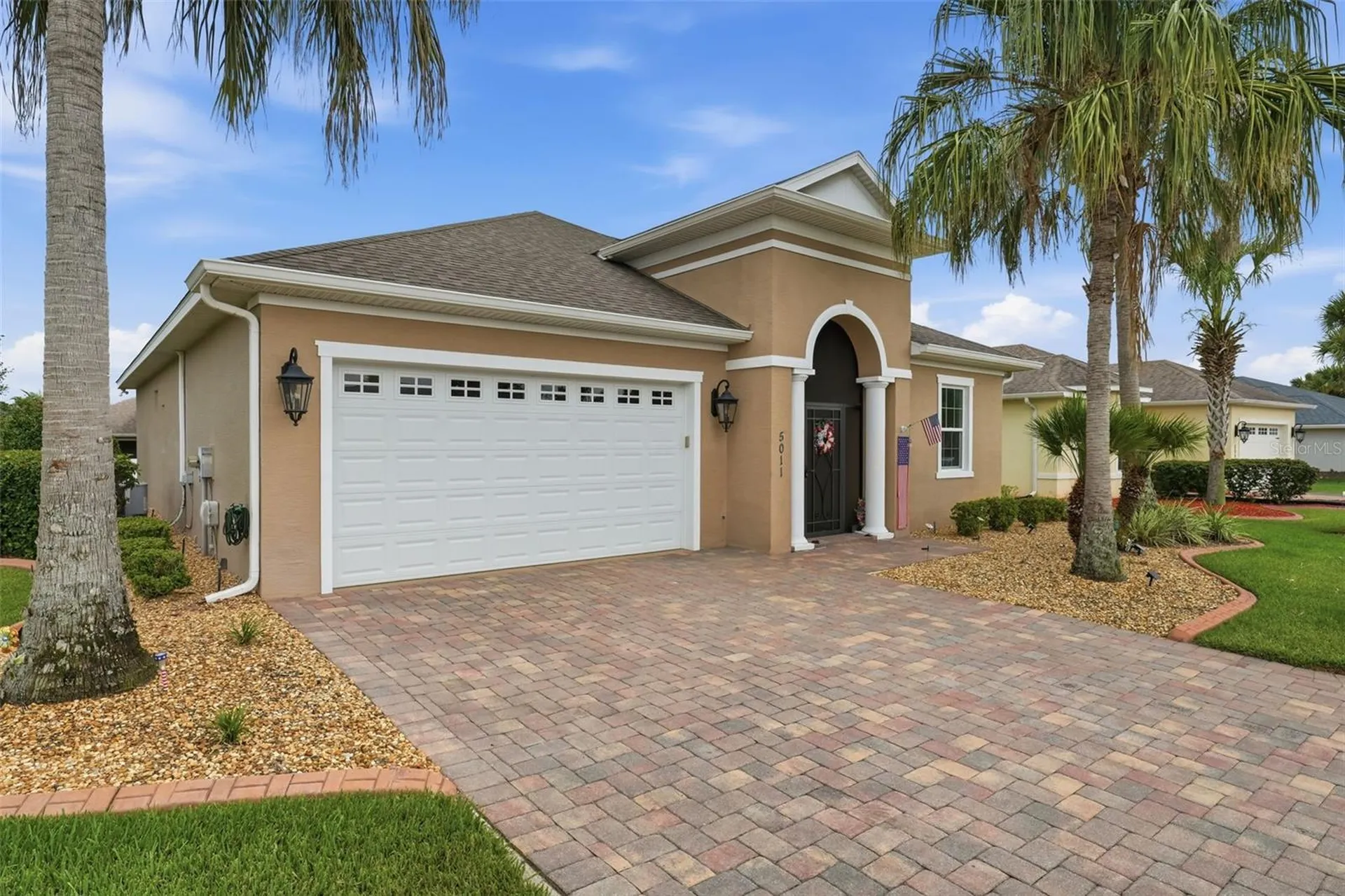 5011 Belted Kingfisher Drive Oxford FL 34484
