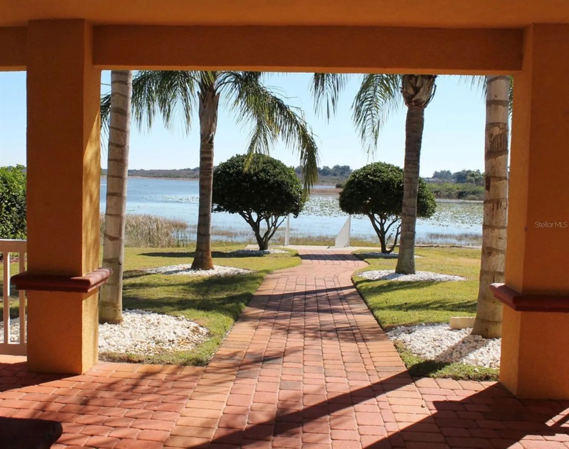 5011 Belted Kingfisher Drive Oxford FL 34484