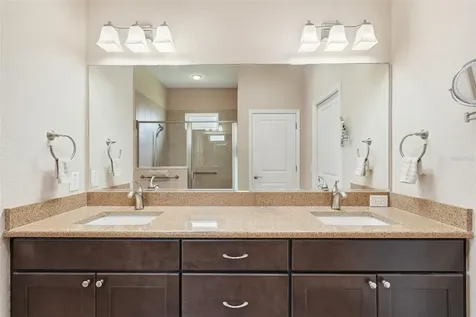 5011 Belted Kingfisher Drive Oxford FL 34484