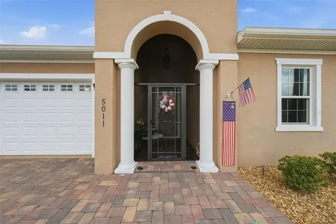 5011 Belted Kingfisher Drive Oxford FL 34484