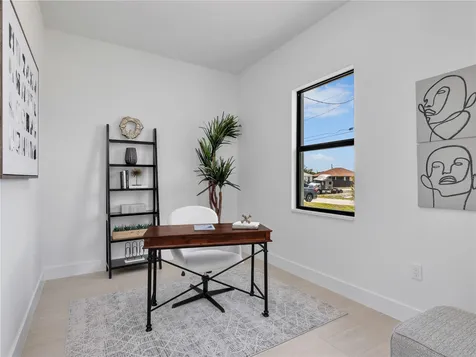 1704 NW 6th Place Cape Coral FL 33993