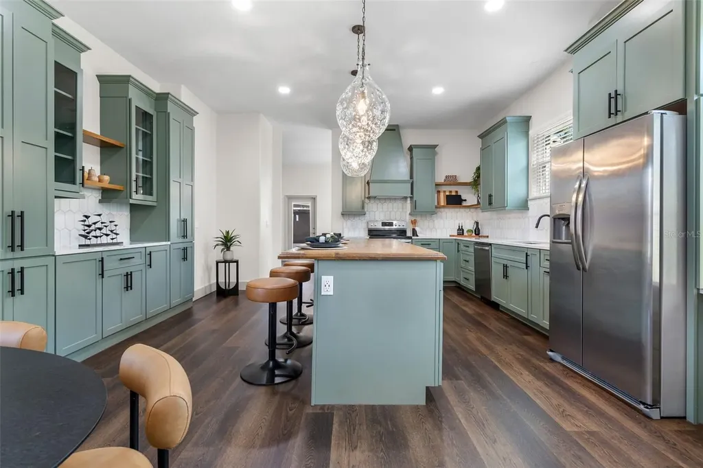 7032 Somerton Boulevard Orlando FL 32819