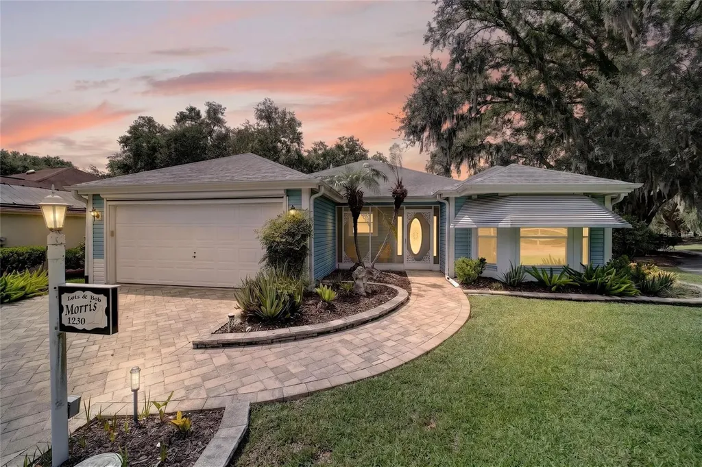 1230 Desilva Street The Villages FL 32159