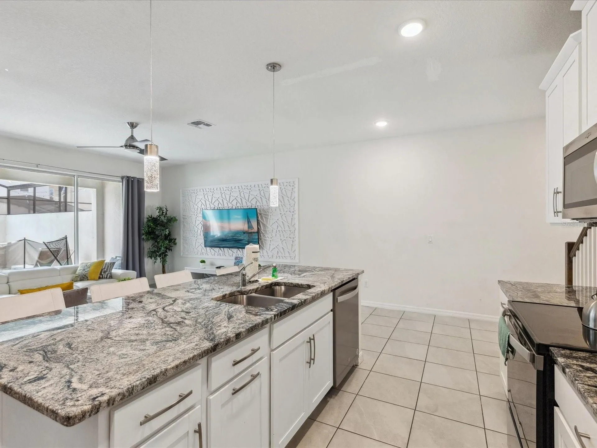 1632 Tropical Palms Circle Kissimmee FL 34747