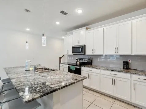 1632 Tropical Palms Circle Kissimmee FL 34747