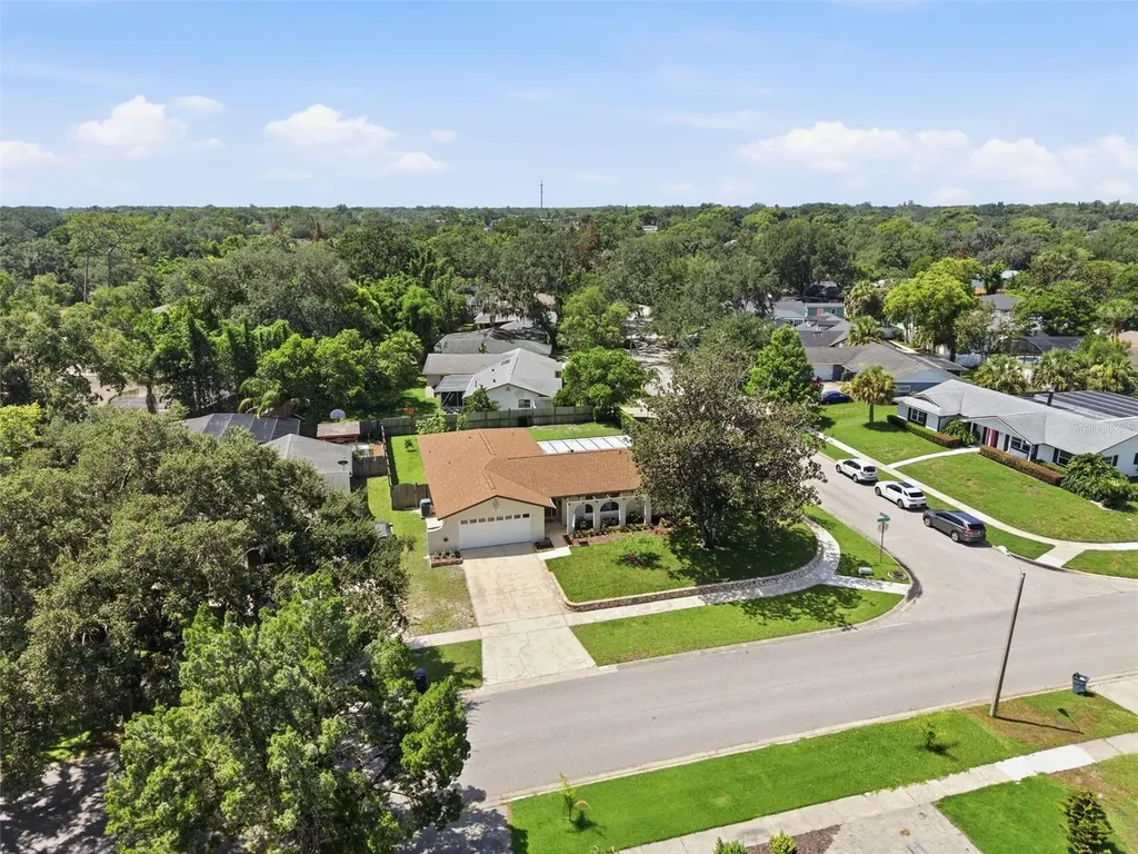 2666 Tuscarora Trail Maitland FL 32751