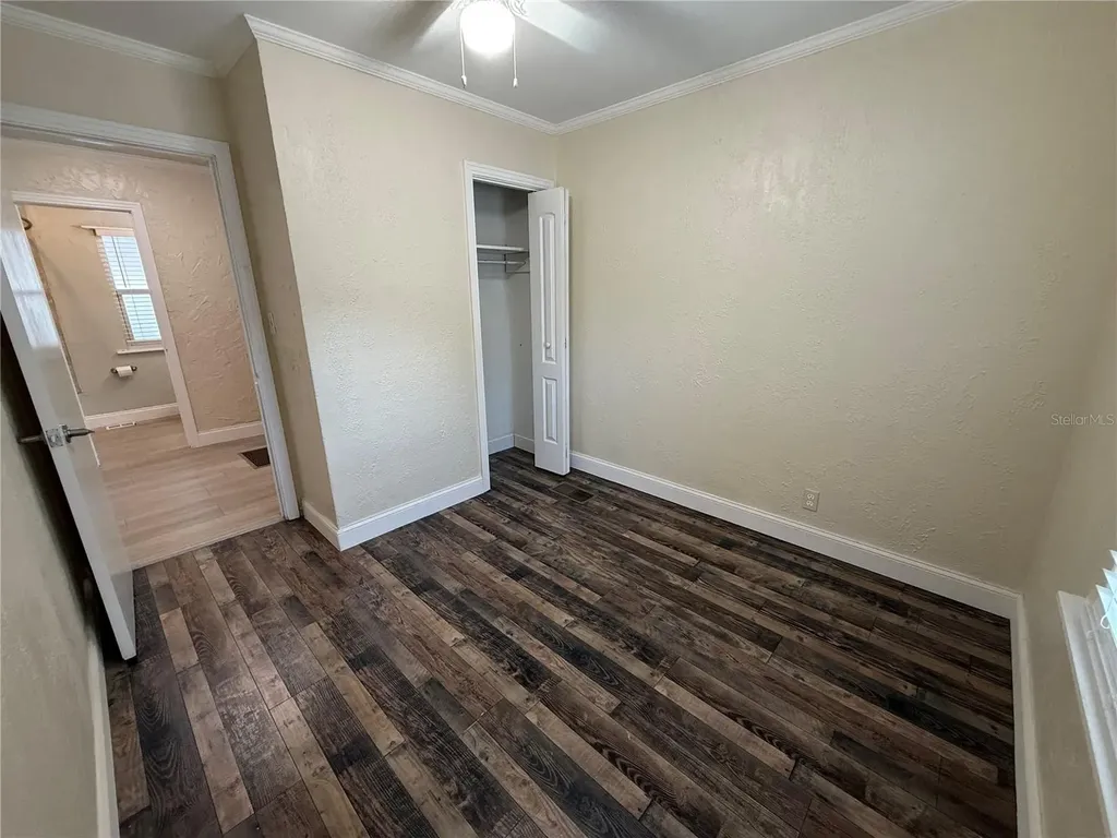 3833 Iris Street N St Petersburg FL 33703