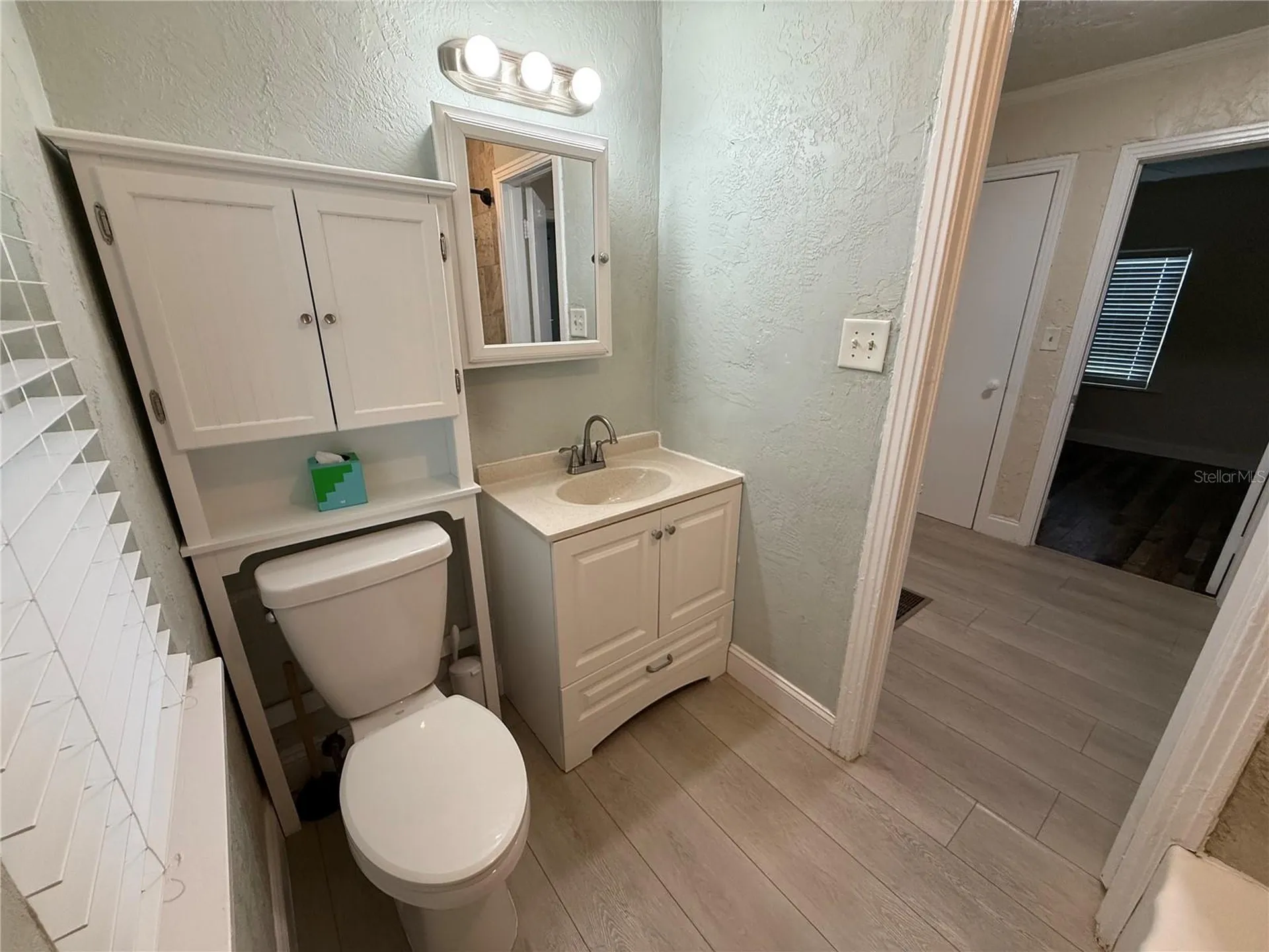 3833 Iris Street N St Petersburg FL 33703