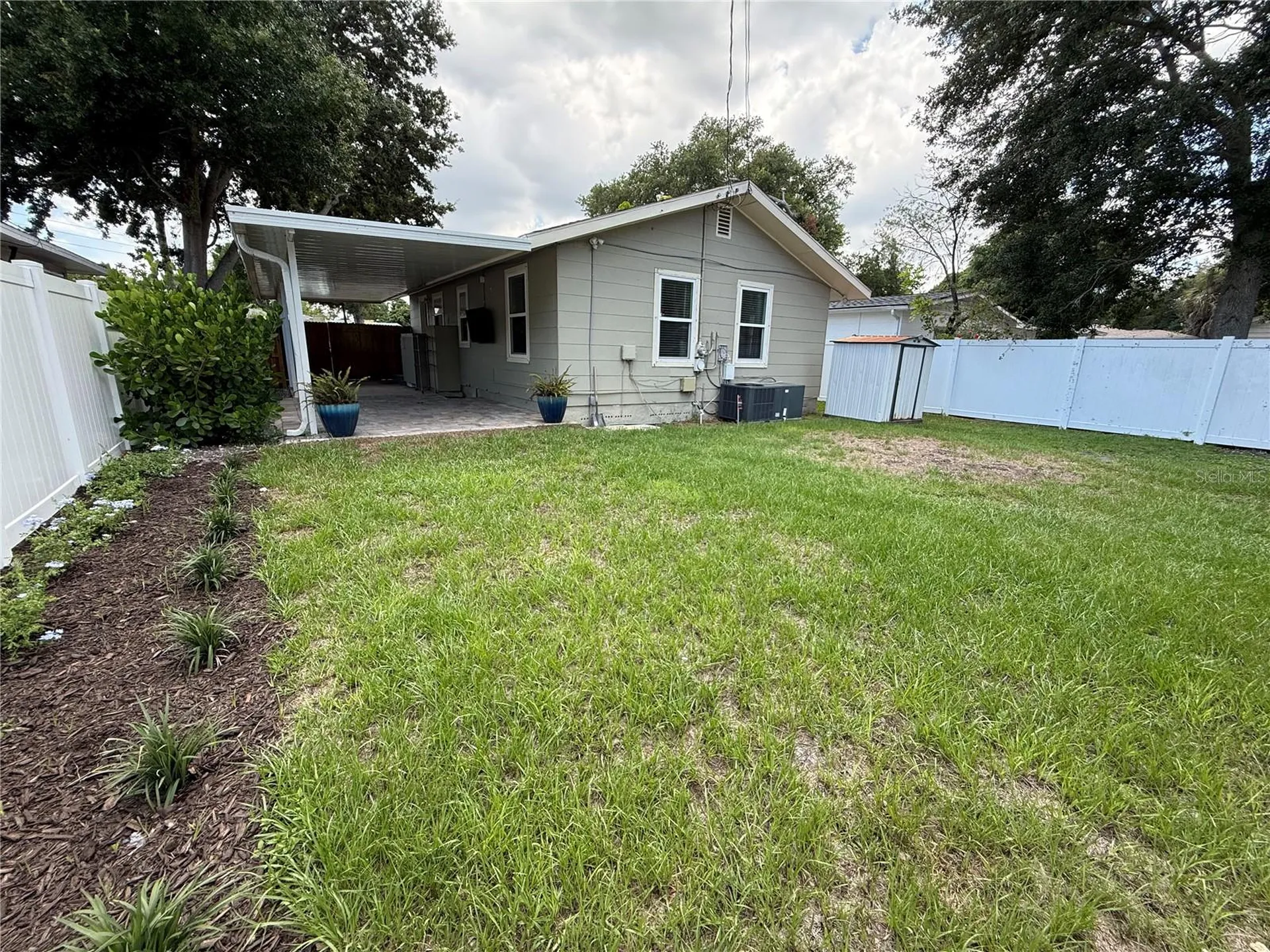 3833 Iris Street N St Petersburg FL 33703