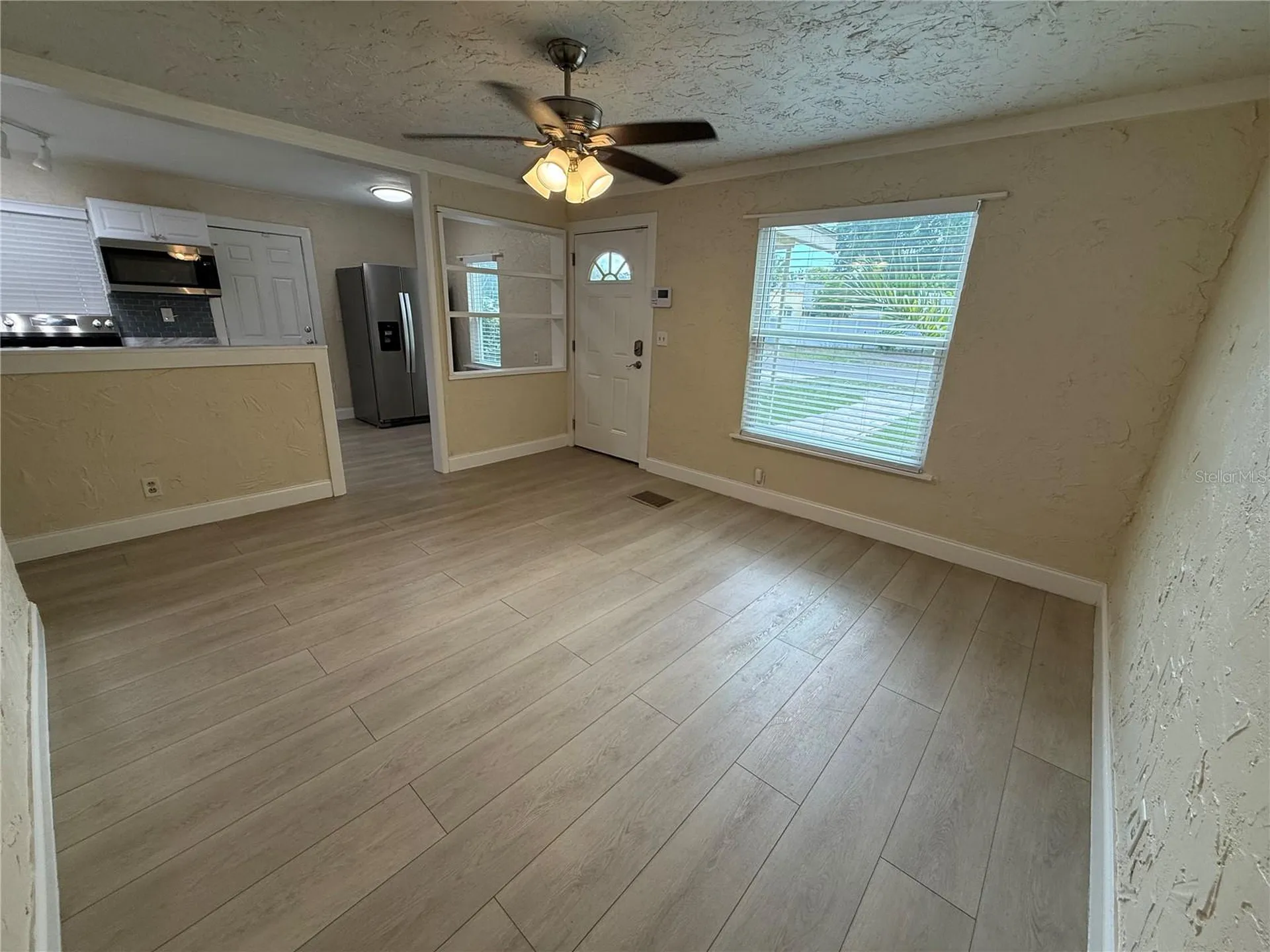 3833 Iris Street N St Petersburg FL 33703