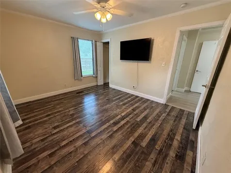 3833 Iris Street N St Petersburg FL 33703