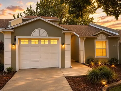 615 Villa Court Clermont FL 34711