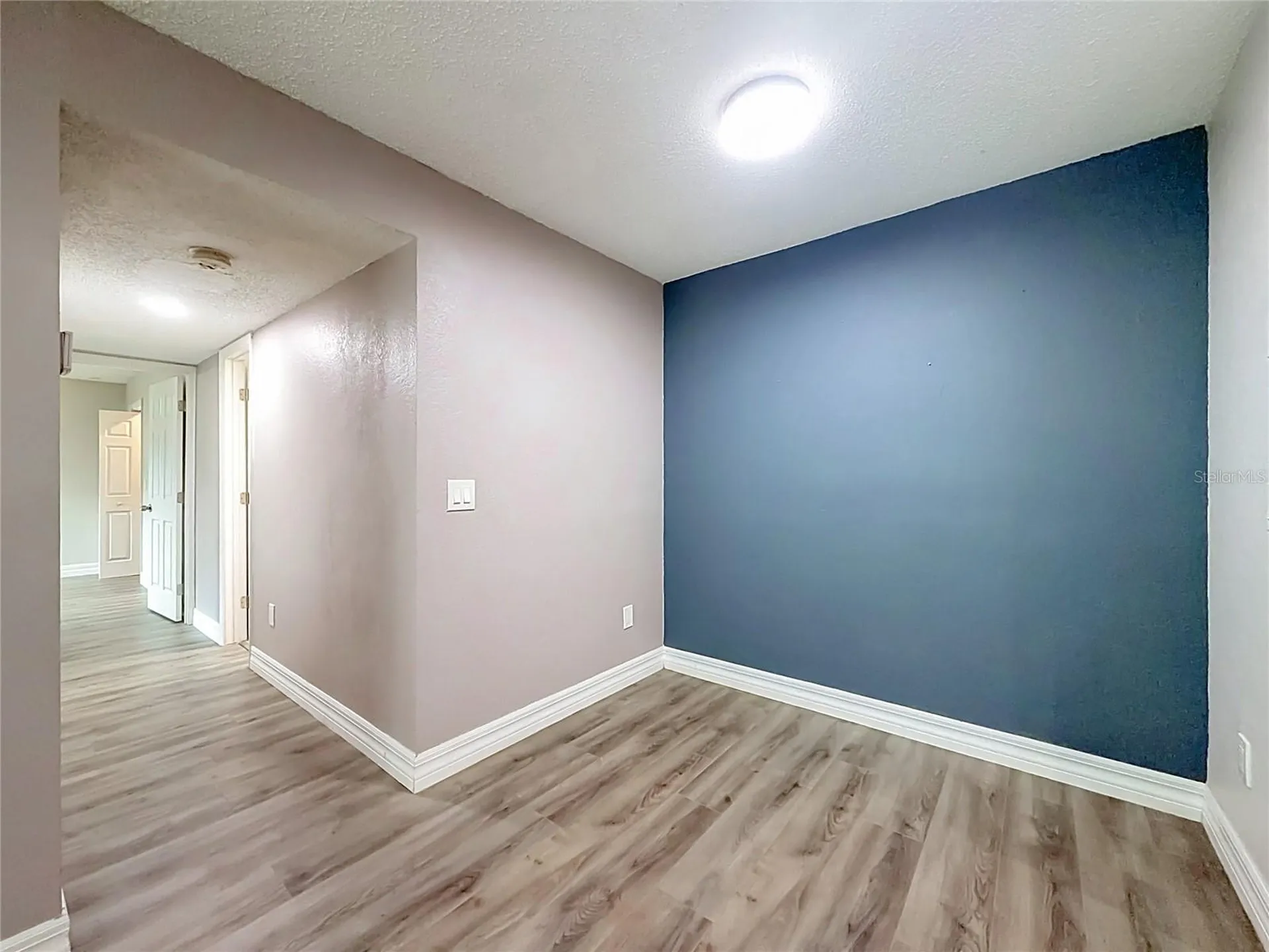 5144 Conroy Road Orlando FL 32811