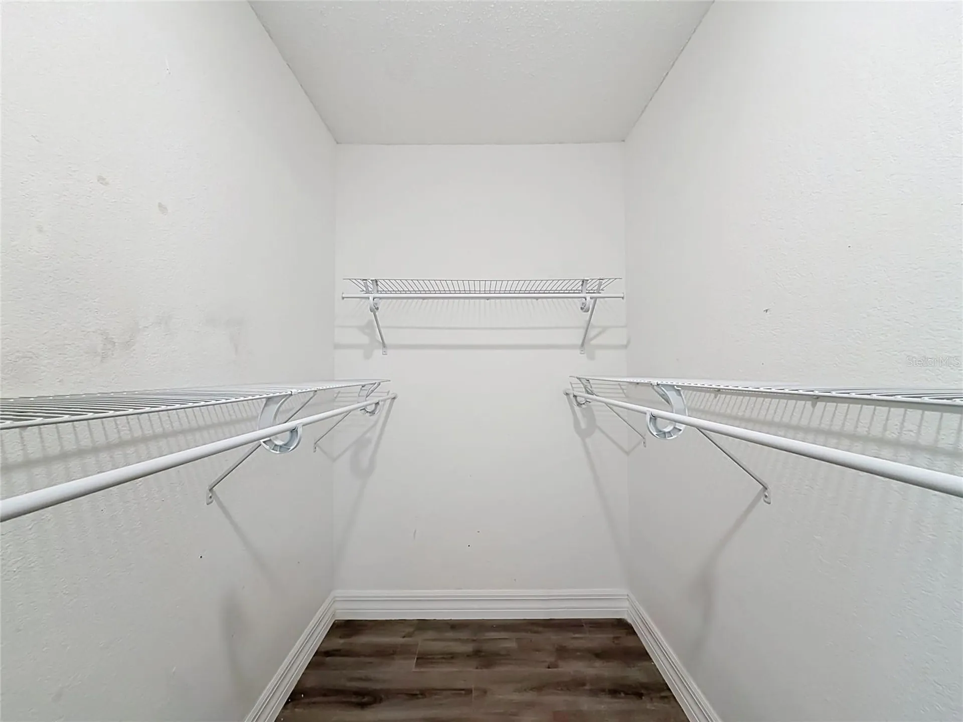 5144 Conroy Road Orlando FL 32811