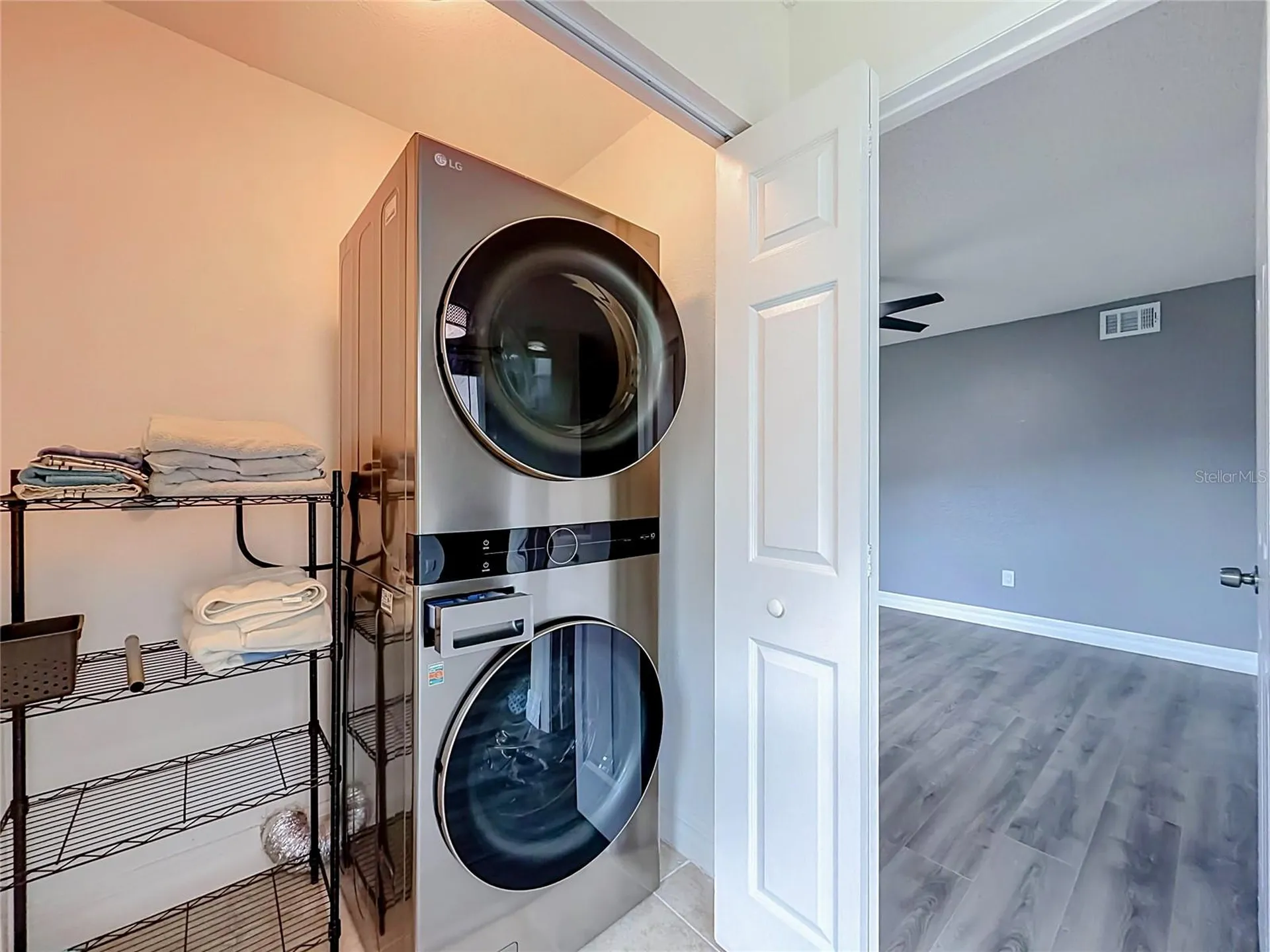 5144 Conroy Road Orlando FL 32811