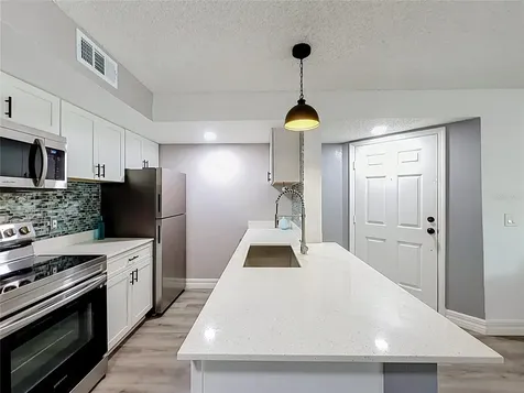 5144 Conroy Road Orlando FL 32811