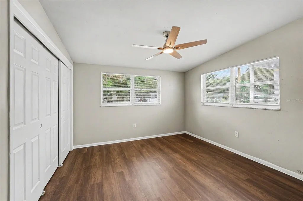 4022 E Henry Avenue Tampa FL 33610