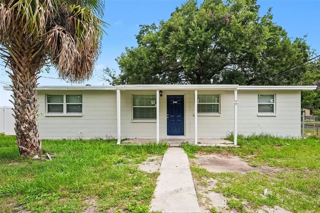 4022 E Henry Avenue Tampa FL 33610