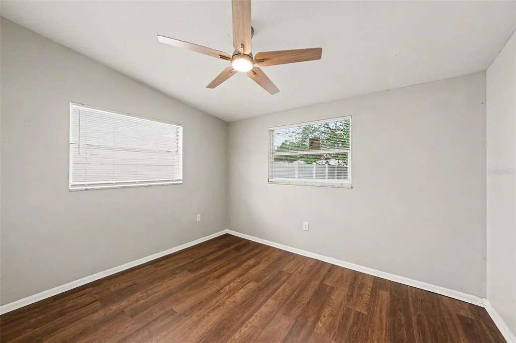 4022 E Henry Avenue Tampa FL 33610