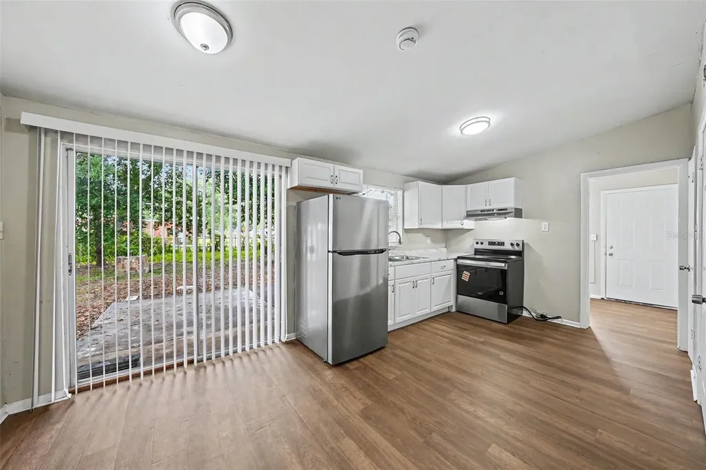 4022 E Henry Avenue Tampa FL 33610