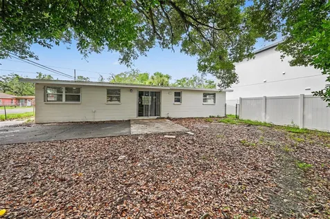 4022 E Henry Avenue Tampa FL 33610