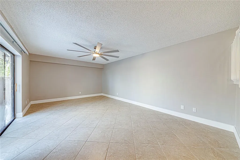 921 Royal Oak Boulevard Leesburg FL 34748