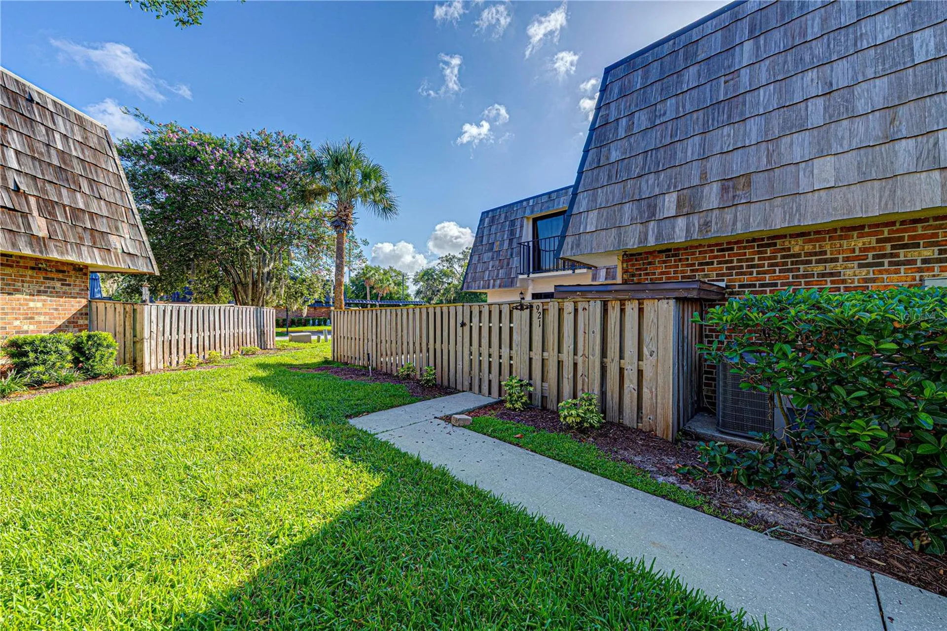 921 Royal Oak Boulevard Leesburg FL 34748