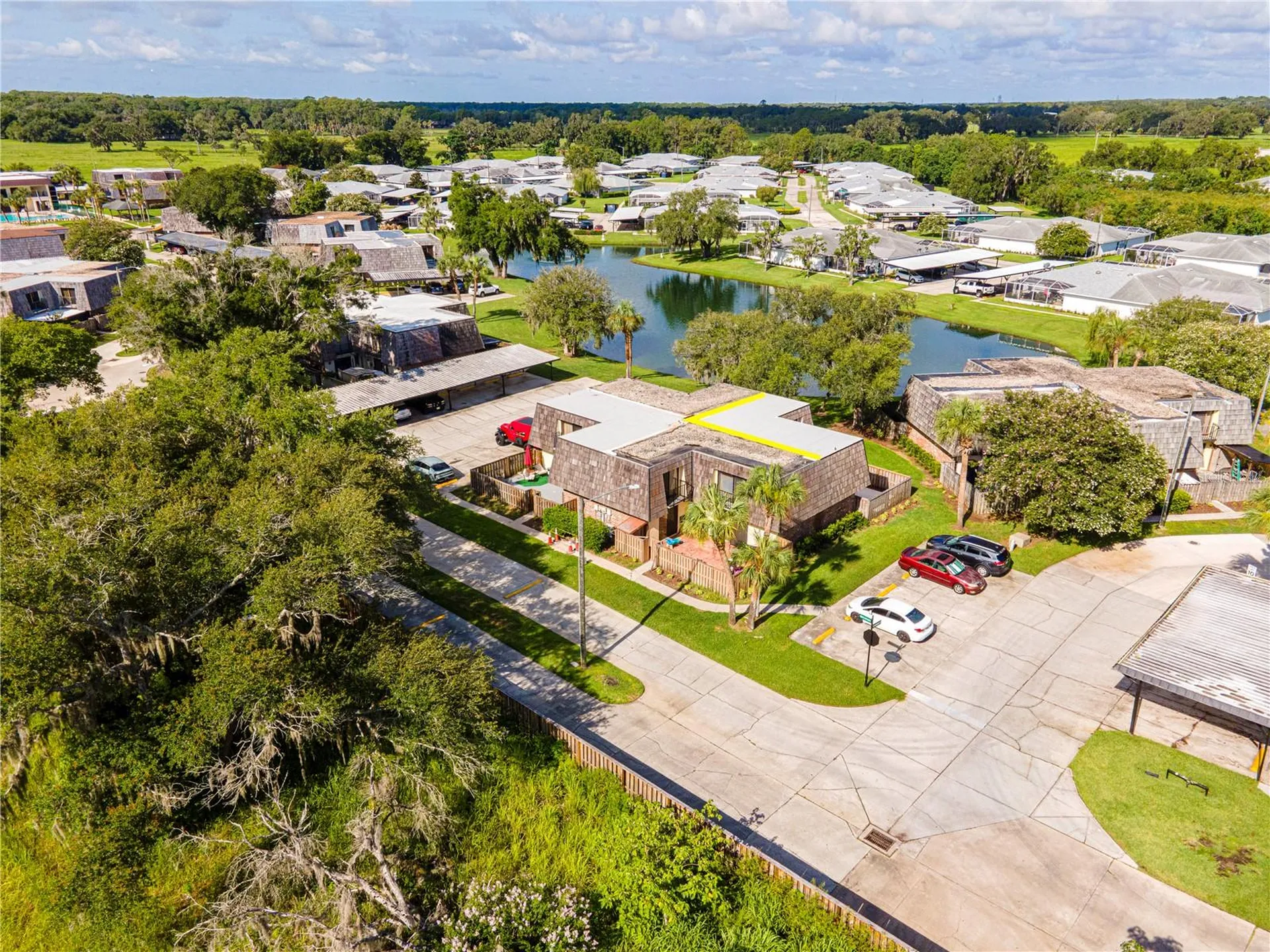 921 Royal Oak Boulevard Leesburg FL 34748