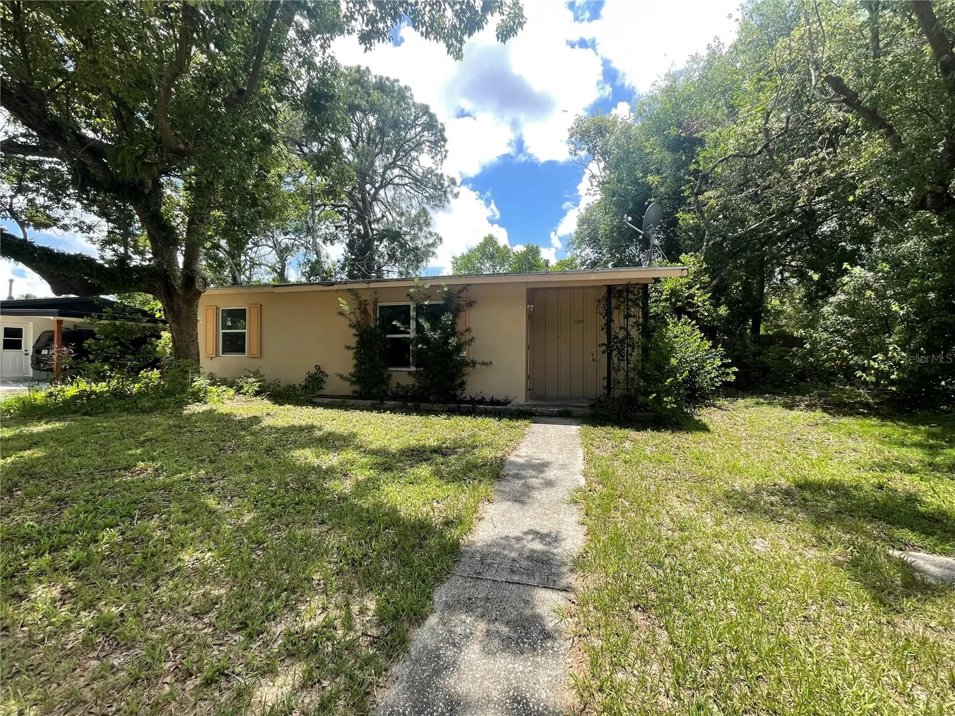 1324 Whitewood Drive Deltona FL 32725