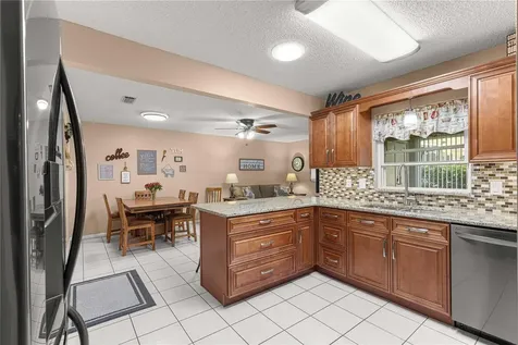 9256 SW 82nd Terrace Ocala FL 34481