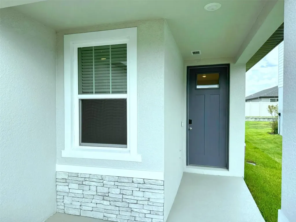 1778 Brekey Way Zephyrhills FL 33541