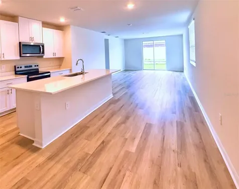 1778 Brekey Way Zephyrhills FL 33541