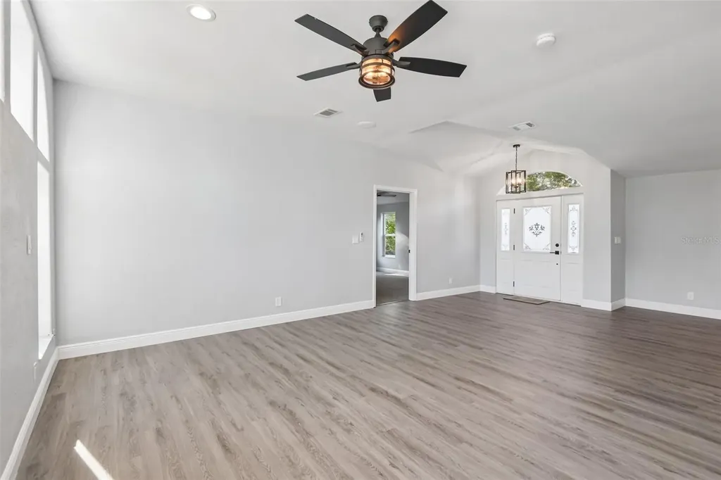 13445 Taft Street Brooksville FL 34613