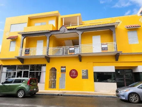 54 Calle Dr. Veve Bayamon PR 00961