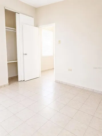 54 Calle Dr. Veve Bayamon PR 00961