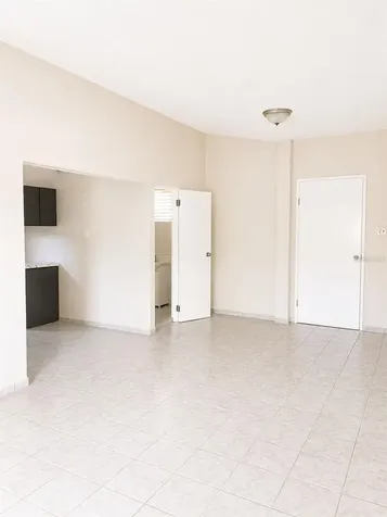 54 Calle Dr. Veve Bayamon PR 00961