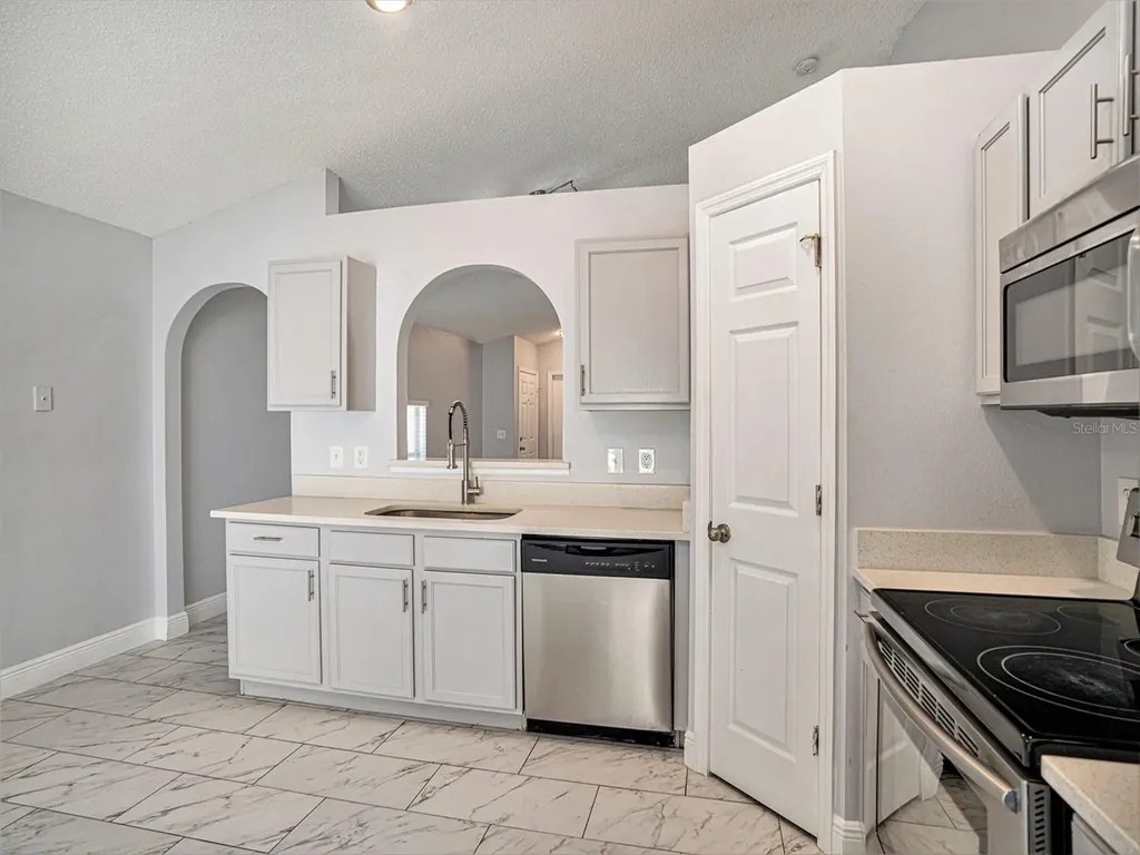 11433 Ivy Flower Loop Riverview FL 33578