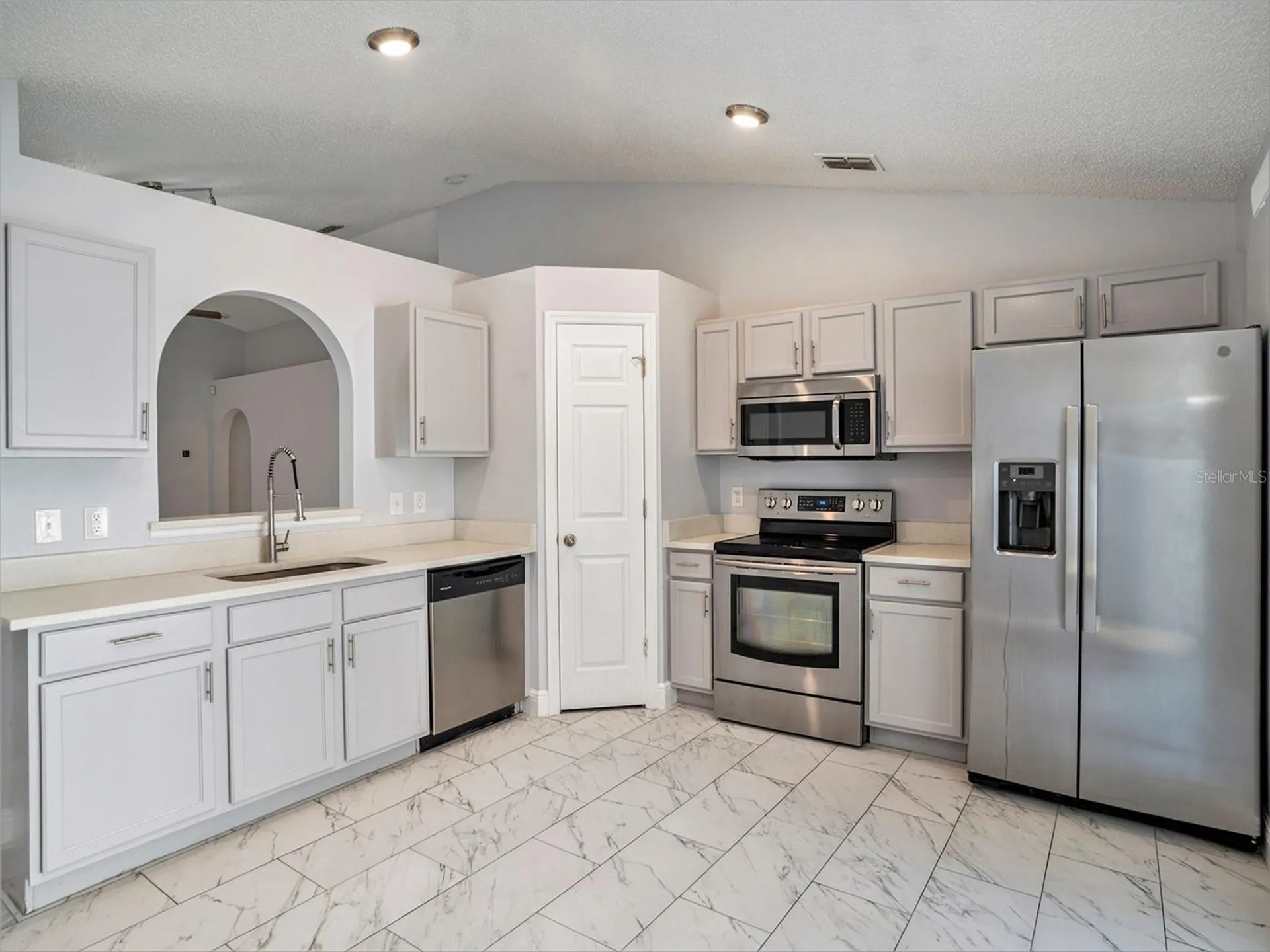 11433 Ivy Flower Loop Riverview FL 33578