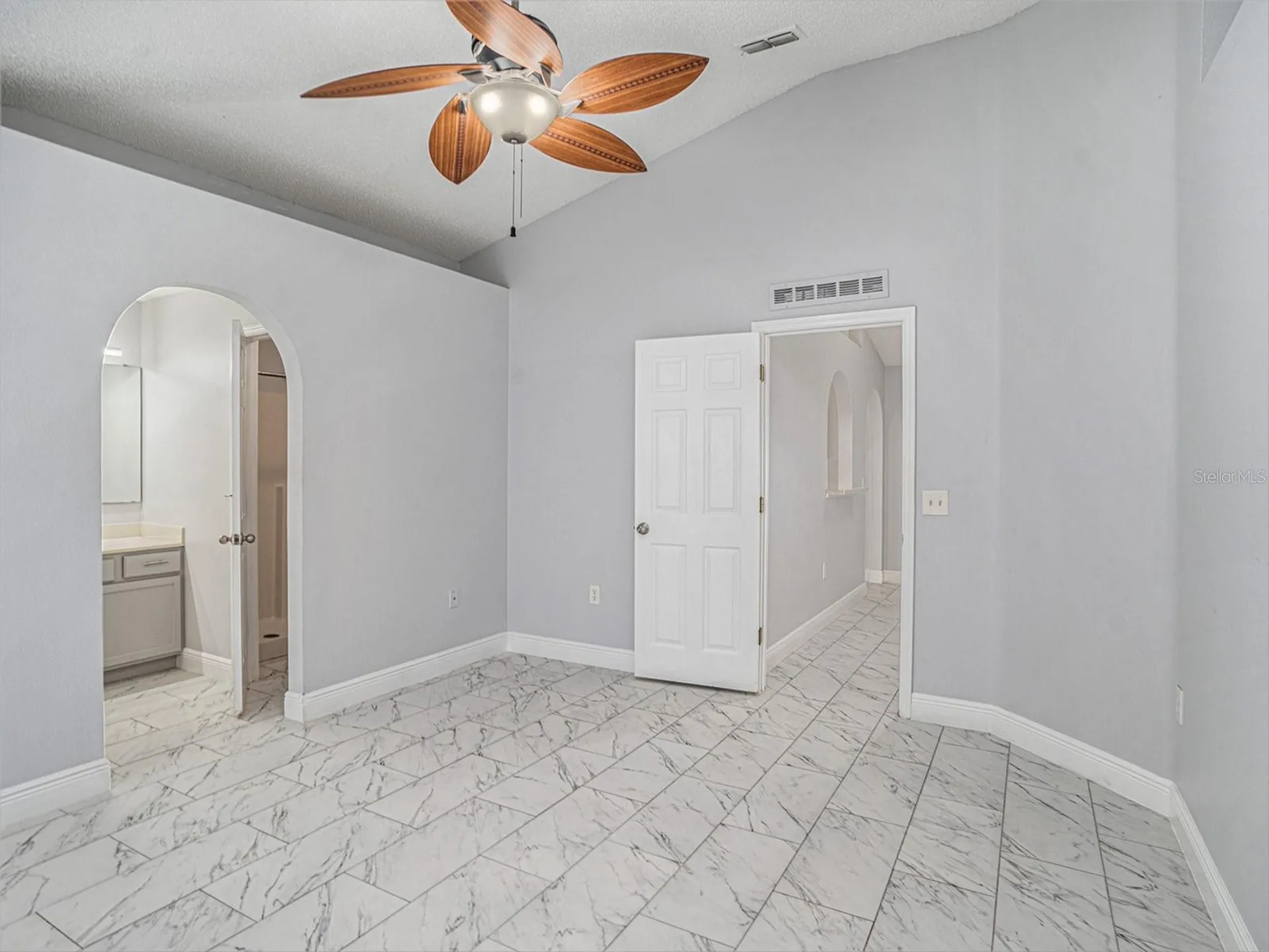 11433 Ivy Flower Loop Riverview FL 33578