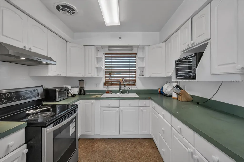 6201 Antilla Drive Orlando FL 32809