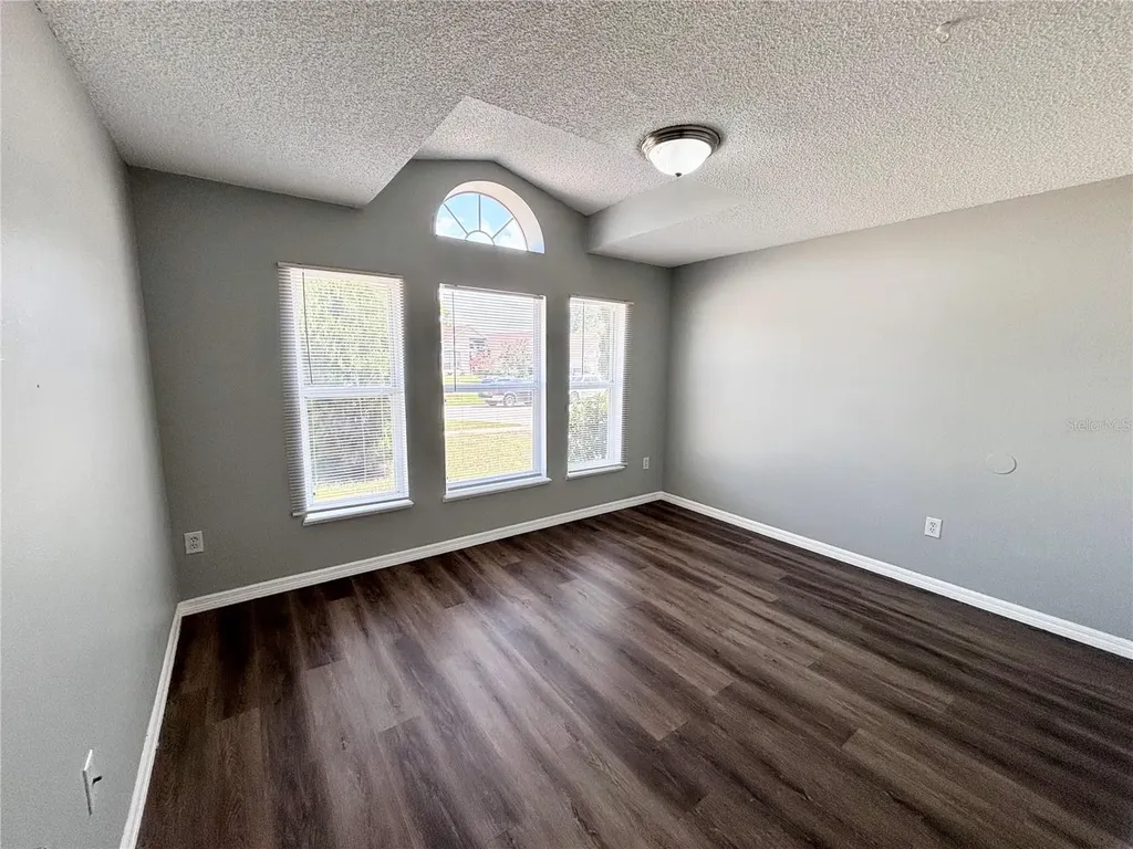 15937 Wilkinson Drive Clermont FL 34714