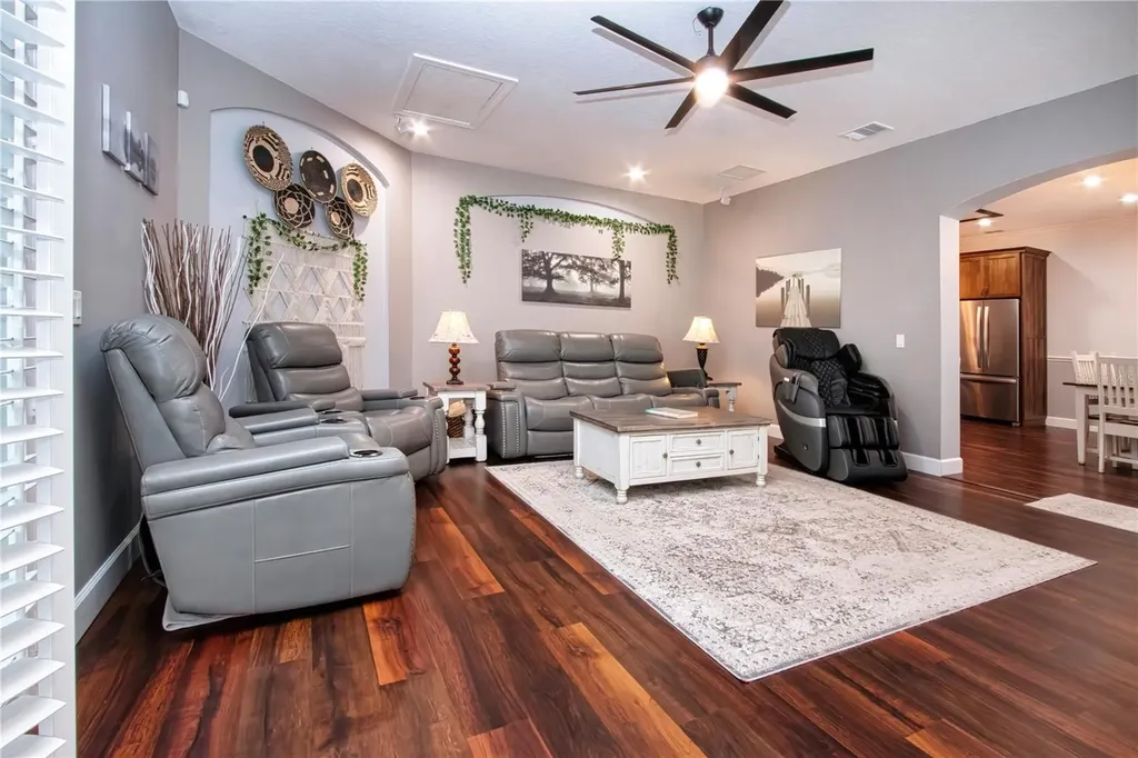 515 Planters Manor Way Bradenton FL 34212